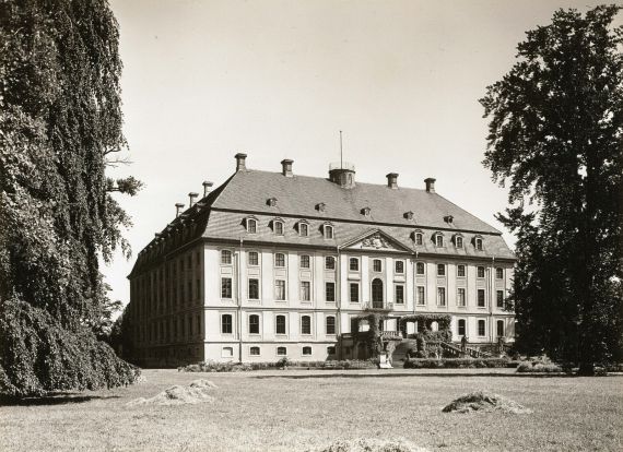 Pförten Castle (today Brody, Poland), before 1945